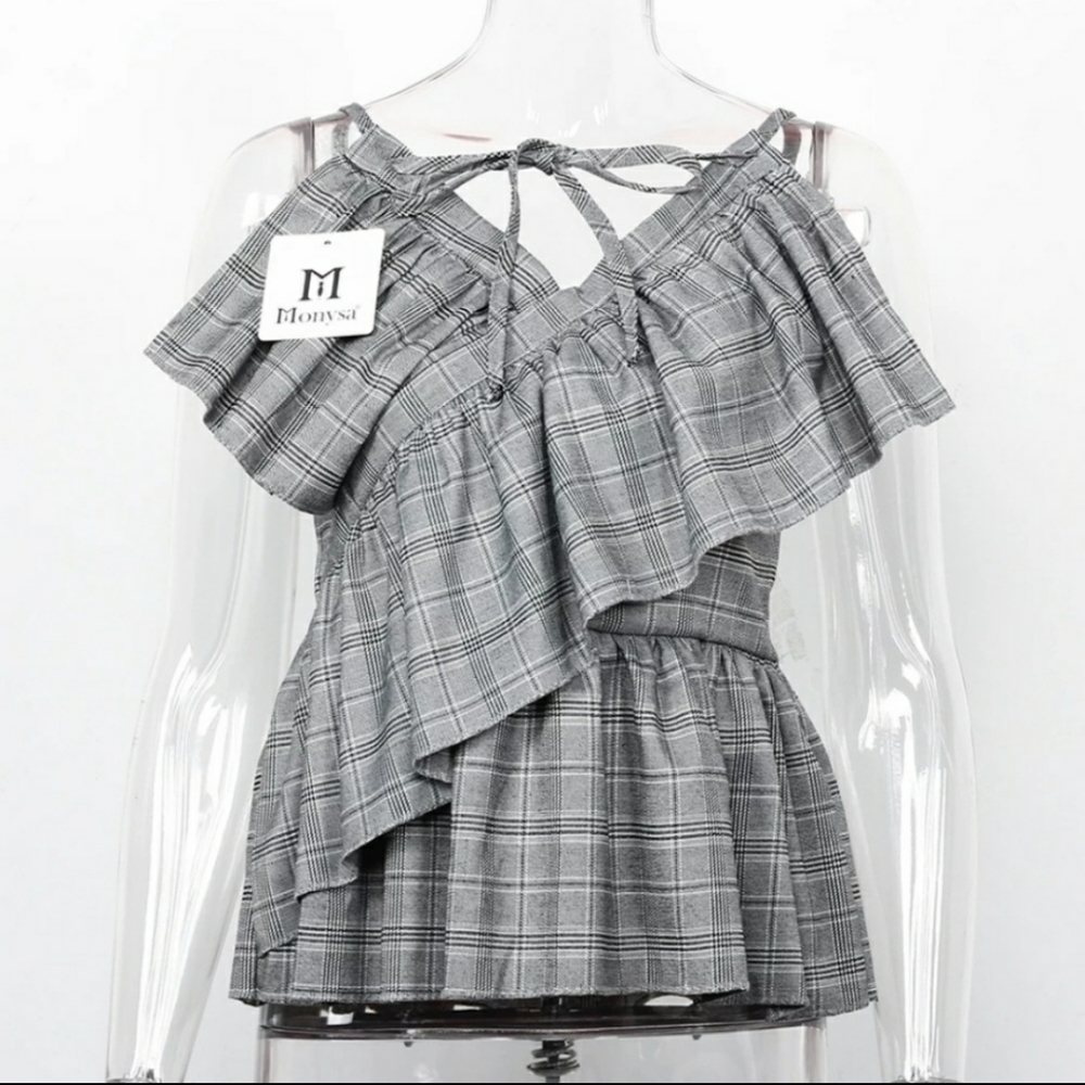 Gray Plaid Ruffle Blouse - Picture 5 of 6